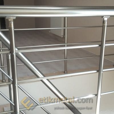 aluminyum merdiven korkuluk 4 400x400