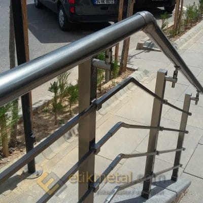aluminyum profil korkuluk 3 400x400