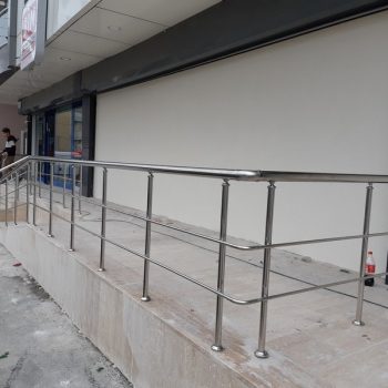Bim Market Paslanmaz Korkulukları 1