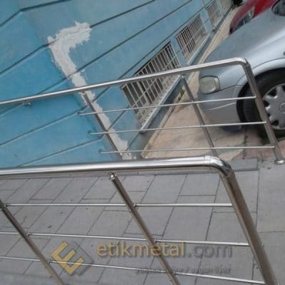 engelli merdiven korkuluk 12 400x400