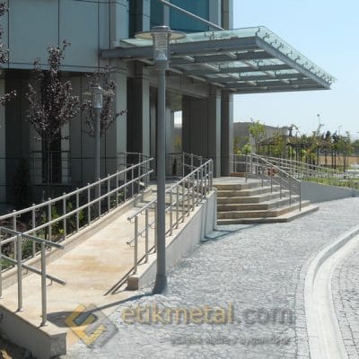 engelli rampa korkuluk 1 400x400