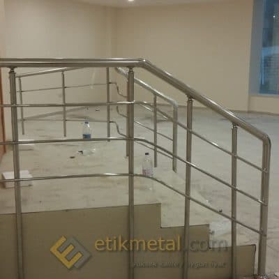 engelli rampa korkuluk 4 400x400