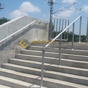 galvanizli merdiven korkuluğu 2
