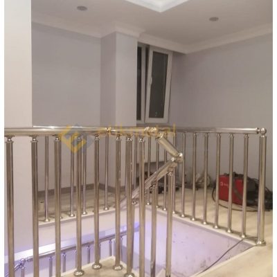 ic merdiven paslanmaz korkuluk 2 400x400
