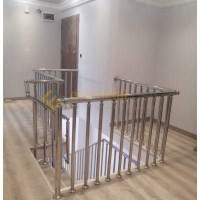 ic merdiven paslanmaz korkuluk 4 400x400