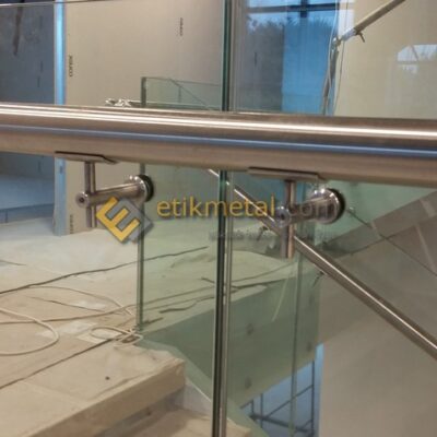 kupesteli cam korkuluk 4 400x400