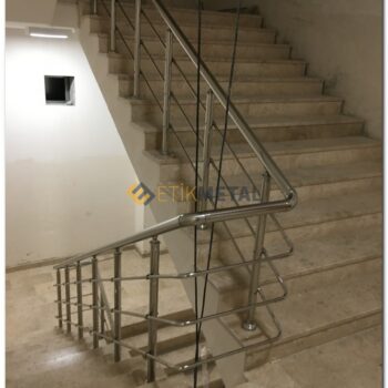 mağaza girişi krom korkuluk 7