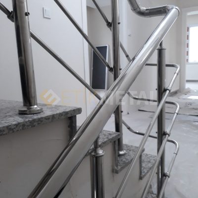 merdiven kupestesi krom celik 4 min 400x400