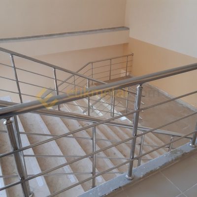 okul merdiveni paslanmaz korkuluk 8 400x400
