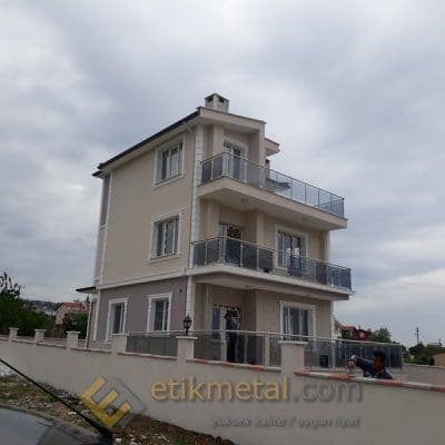 paslanmaz camli korkuluk 11 400x400