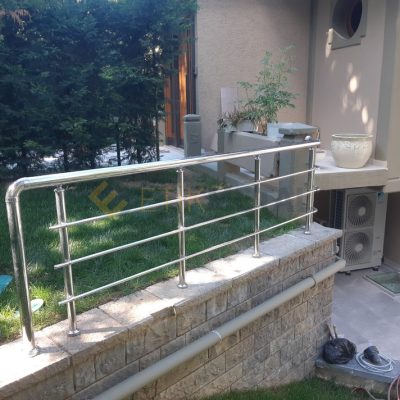 paslanmaz celik duvar korkulugu 3 400x400