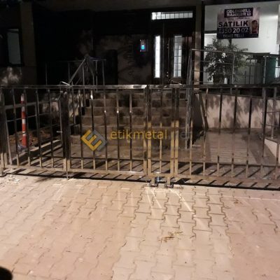 paslanmaz celik kapi 6 400x400