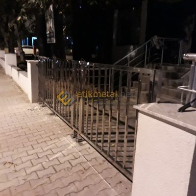 paslanmaz celik kapi 7 400x400