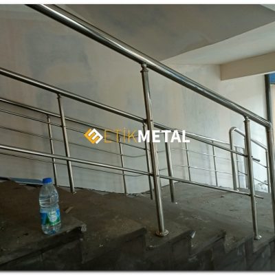 paslanmaz celik rampa korkuluk 6 400x400
