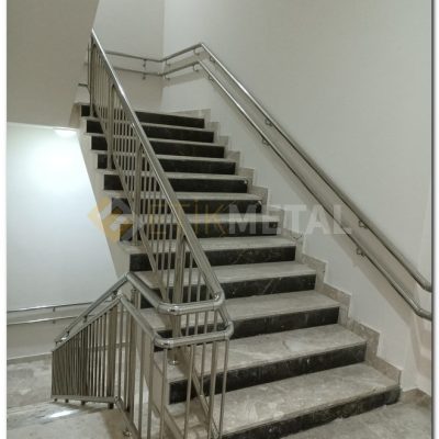 paslanmaz duvar korkuluk fiyat 7 min 400x400