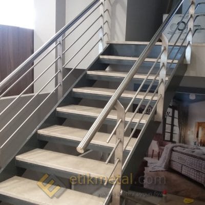 paslanmaz lamali korkuluk 7 400x400