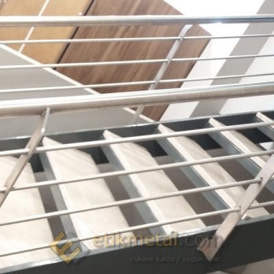 paslanmaz lamali korkuluk 8 400x400