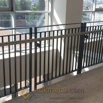 paslanmaz okul korkuluk 2 400x400