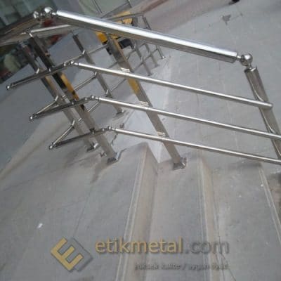 paslanmaz profil korkuluk 8 400x400