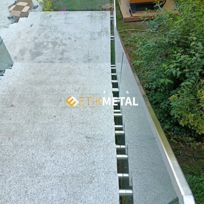 paslanmaz spider cam korkuluk 6 400x400