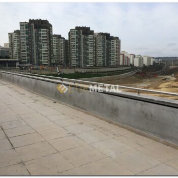 teras parapet ustu korkuluk 2