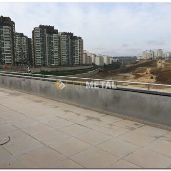 teras parapet ustu korkuluk 3